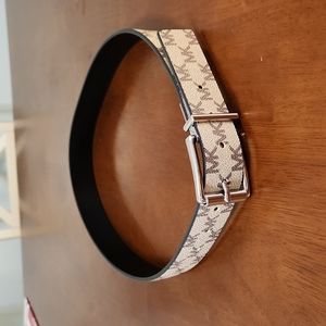 Michael Kors reversible belt. New